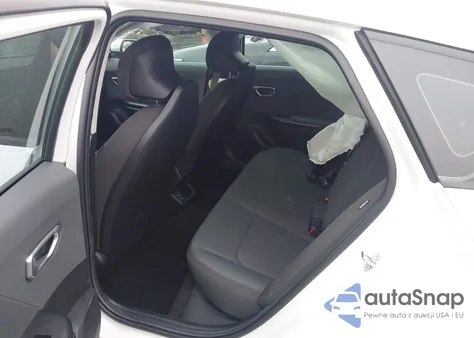 2025 Kia K4 Lxs z USA, uszkodzony, nr VIN 3KPFT4DE7SE095939